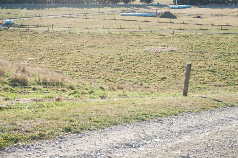 Photo of property in 2/445 Palmerston-dunback Road, Meadowbank, Palmerston, 9483