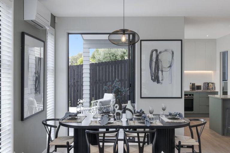 Photo of property in 10a Kotuku Street, Te Atatu Peninsula, Auckland, 0610