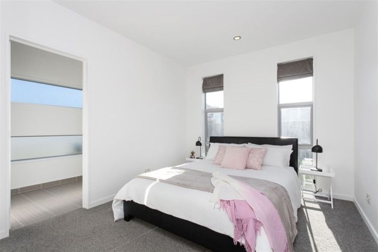 Photo of property in 28 Euphrasie Drive, Aidanfield, Christchurch, 8025