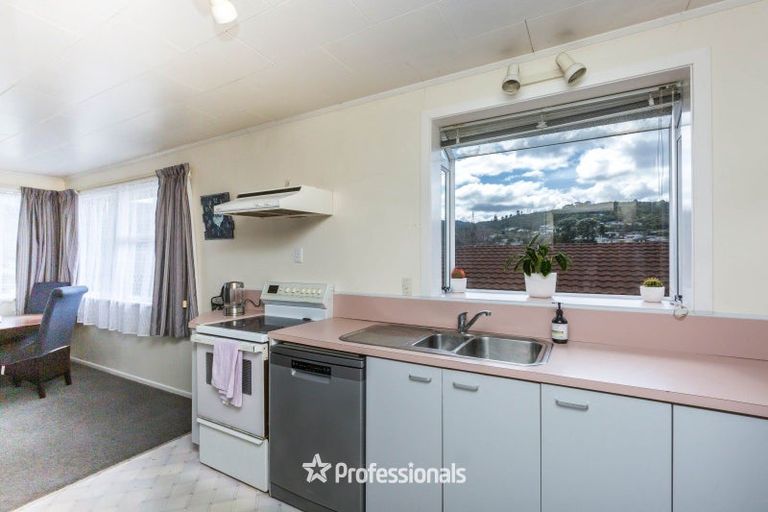 Photo of property in 26 Shanly Street, Brown Owl, Upper Hutt, 5018