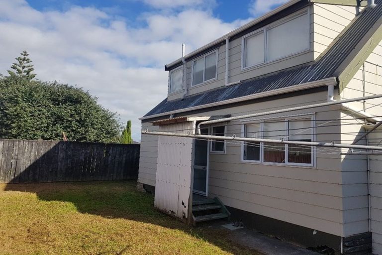 Photo of property in 1/35 Ballance Avenue, Papatoetoe, Auckland, 2104