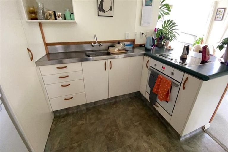 Photo of property in 37 Colombo Street, Newtown, Wellington, 6021