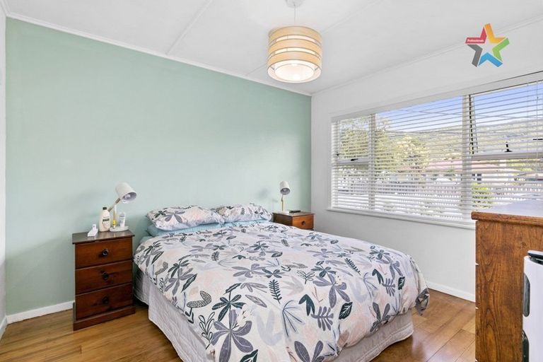 Photo of property in 69 Peel Place, Wainuiomata, Lower Hutt, 5014