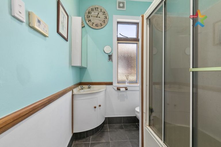 Photo of property in 34 Bell Road, Waiwhetu, Lower Hutt, 5010