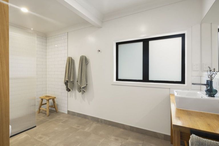 Photo of property in 40 Wordsworth Street, Leamington, Cambridge, 3432