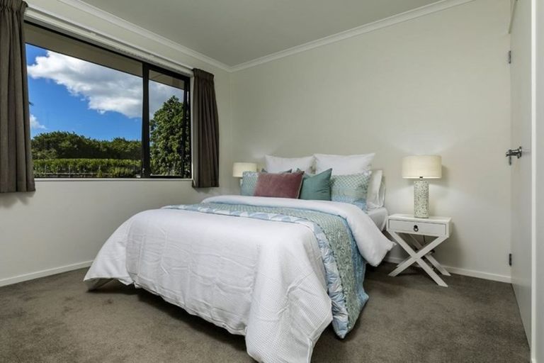 Photo of property in 181 Kyle Road, Greenhithe, Auckland, 0632