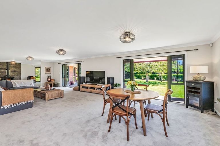 Photo of property in 94 Rossington Drive, West Melton, 7618