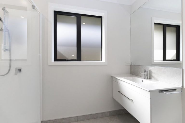 Photo of property in 2/20 Alanbrooke Place, Beerescourt, Hamilton, 3200