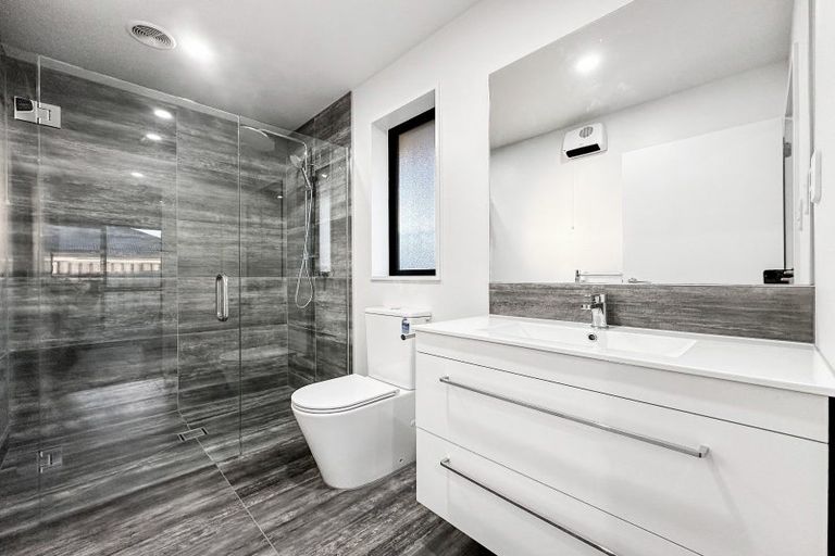 Photo of property in 27 Crossley Avenue, Woodend, 7610