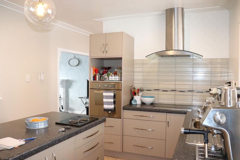 Photo of property in 191 Hakanoa Street, Huntly, 3700