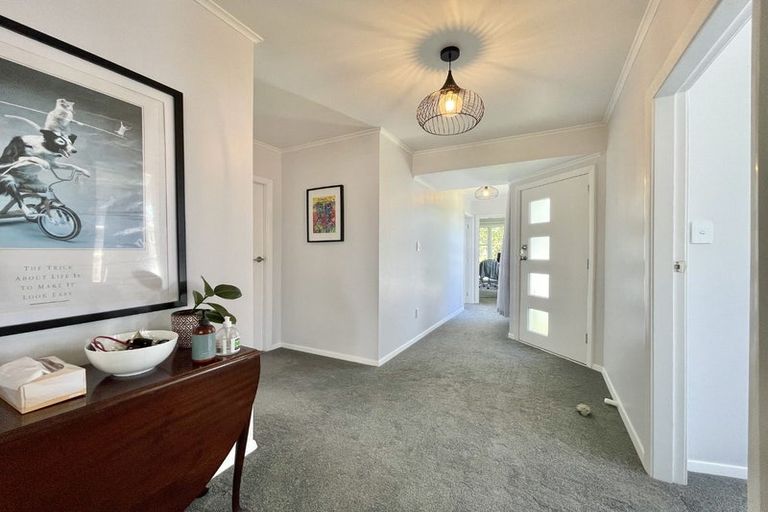 Photo of property in 12 Argyle Grove, Trentham, Upper Hutt, 5018