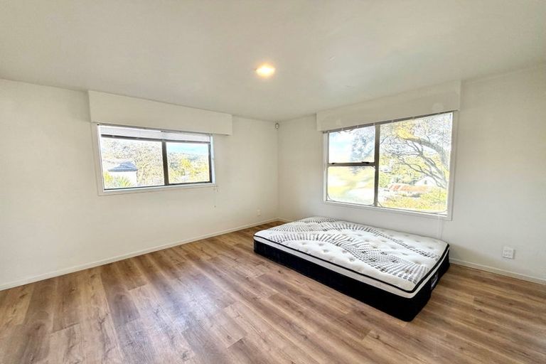Photo of property in 50 Routley Drive, Glen Eden, Auckland, 0602