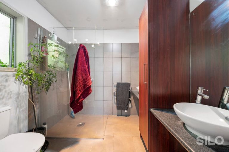 Photo of property in 1a Astrolabe Place, Gulf Harbour, Whangaparaoa, 0930