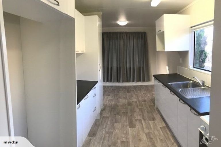 Photo of property in 1/56 Pooks Road, Ranui, Auckland, 0612