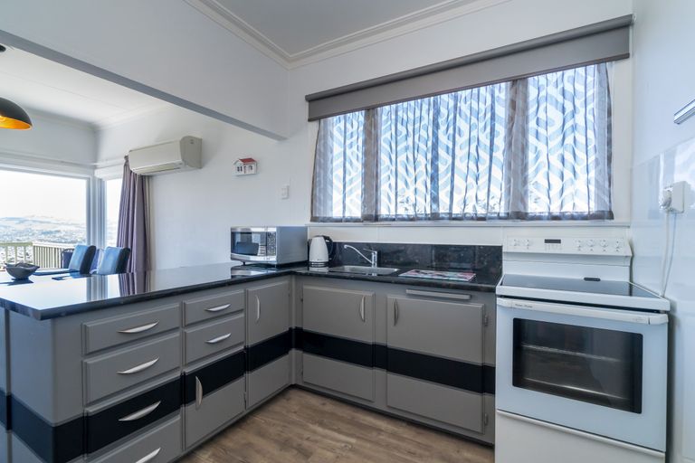 Photo of property in 8 Marewa Street, Kew, Dunedin, 9012