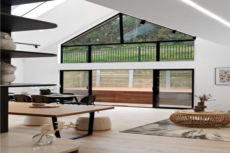 Photo of property in 32 Streamview Way, Long Bay, 0792