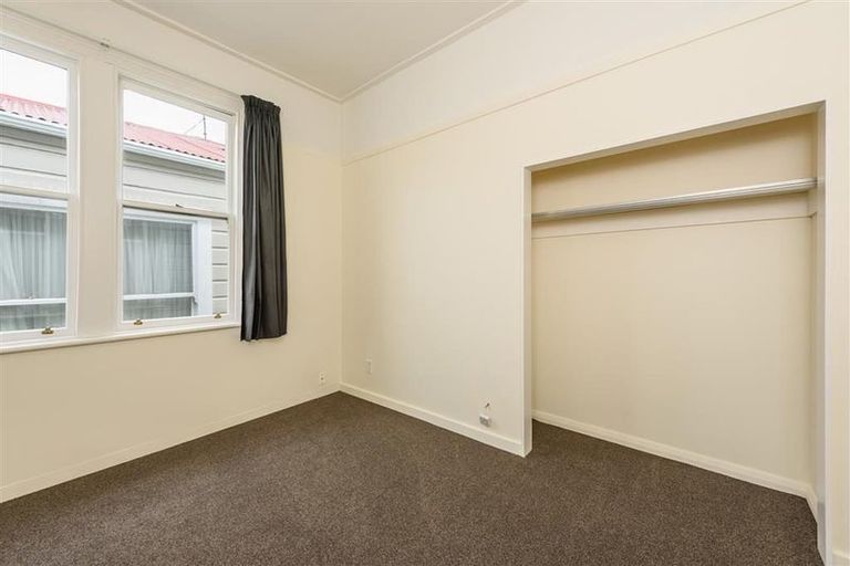 Photo of property in 16 Picton Avenue, Newtown, Wellington, 6021