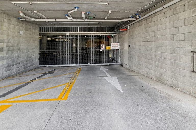 Photo of property in 24/4u Seaview Road, Paraparaumu Beach, Paraparaumu, 5032