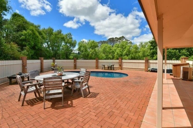 Photo of property in 744 Peak Road, Helensville, 0875