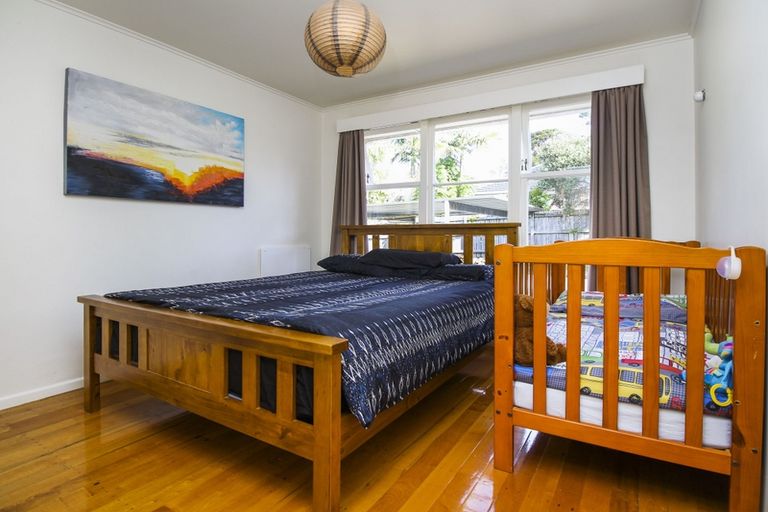 Photo of property in 1/16 Ayrton Street, Te Atatu South, Auckland, 0610