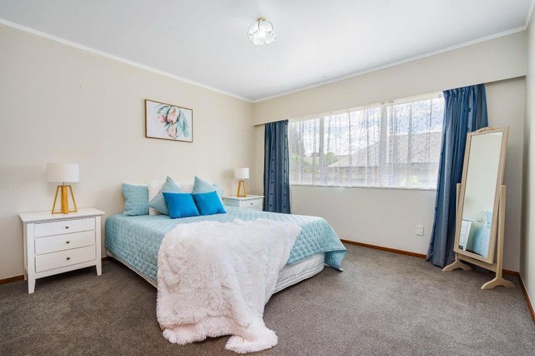 Photo of property in 2/17 Princes Street, Kensington, Whangarei, 0112