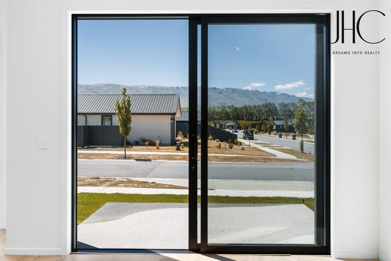 Photo of property in 39 Midlothian Avenue, Cromwell, 9310