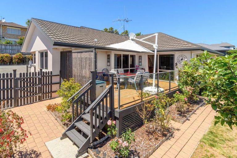 Photo of property in 17 La Sendero Way, Bethlehem, Tauranga, 3110