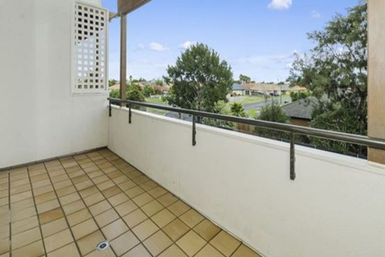 Photo of property in 27/150 Chapel Road, Flat Bush, Auckland, 2019