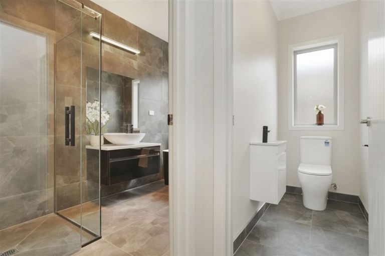 Photo of property in 1 Paiaka Place, Rototuna North, Hamilton, 3210