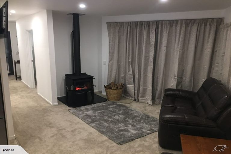 Photo of property in 2 Park Avenue Mews, Ohakune, 4625