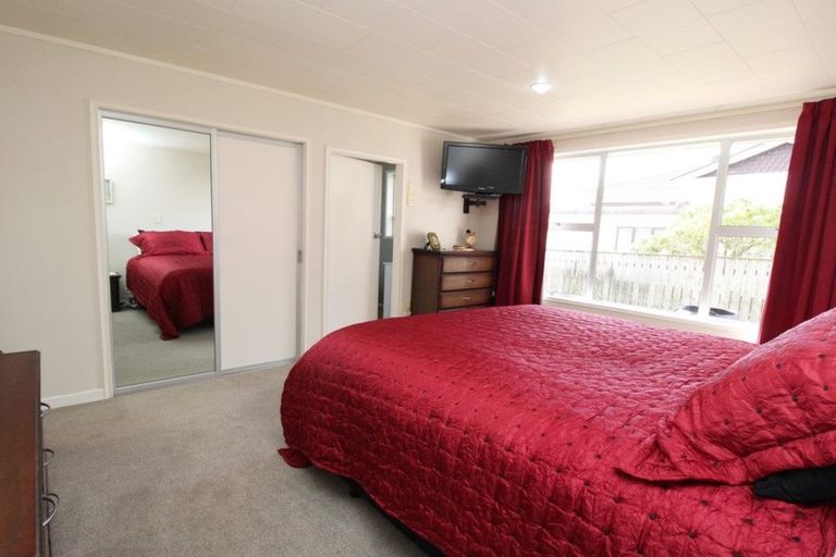 Photo of property in 145 Regan Street, Stratford, 4332