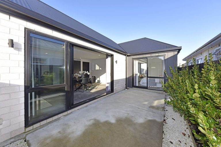 Photo of property in 2/502 Armagh Street, Linwood, Christchurch, 8011