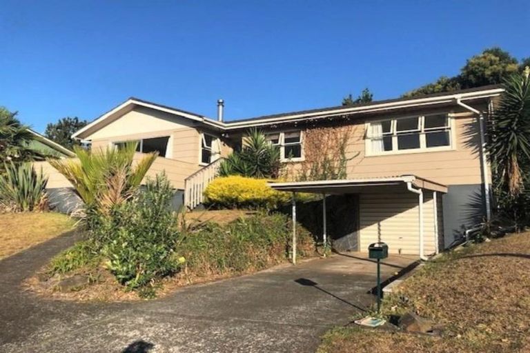 Photo of property in 6 Barberton Terrace, Red Hill, Papakura, 2110