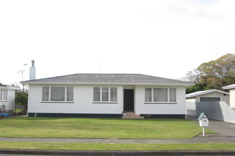 Photo of property in 14 Shackleton Street, Maraenui, Napier, 4110