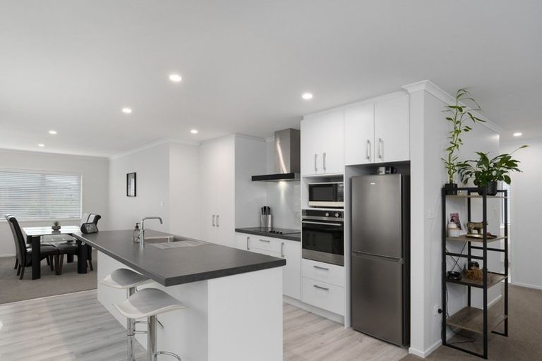 Photo of property in 117 Penetaka Heights, Pyes Pa, Tauranga, 3112