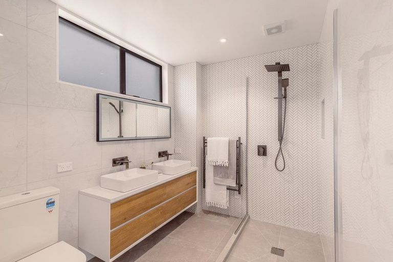 Photo of property in 280 Major Hornbrook Road, Mount Pleasant, Christchurch, 8081