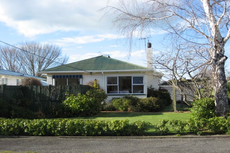 Photo of property in 12 Huia Street, Masterton, 5810