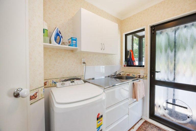 Photo of property in 102 Harrison Hill Road, Aokautere, Palmerston North, 4471