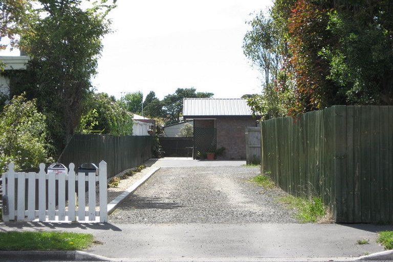 Photo of property in 92a West Belt, Rangiora, 7400