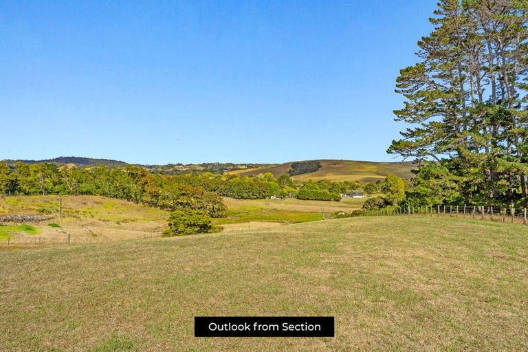 Photo of property in 11 Taylor Road, Waimauku, 0882