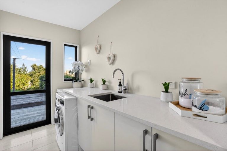 Photo of property in 378e Ara-kotinga, Whitford, Manurewa, 2576