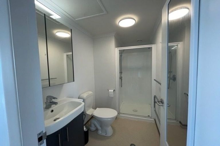Photo of property in Monvie Apartments, 606/15 Holland Street, Te Aro, Wellington, 6011