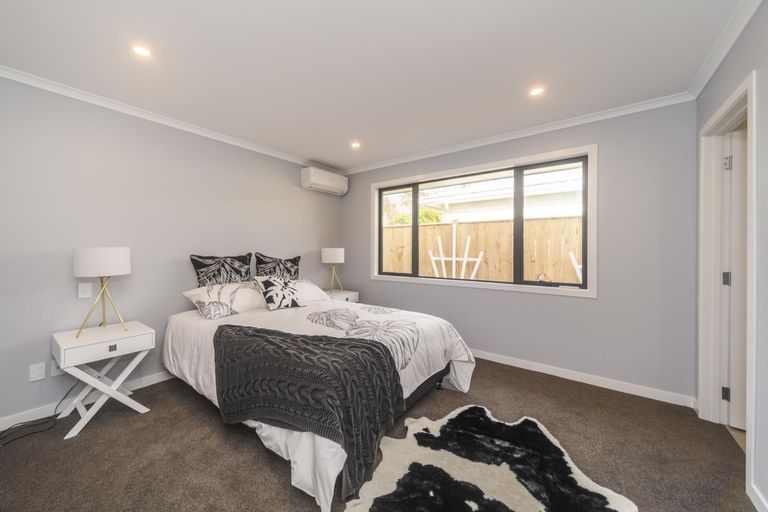 Photo of property in 18 Raglan Avenue, Cloverlea, Palmerston North, 4412
