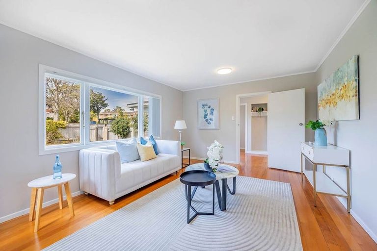 Photo of property in 1/46 College Road, Northcote, Auckland, 0627