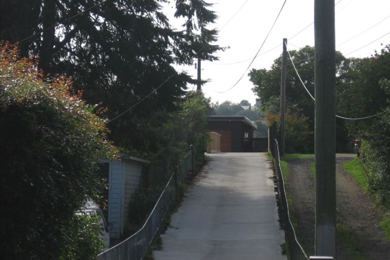 Photo of property in 63a Kaurilands Road, Titirangi, Auckland, 0604