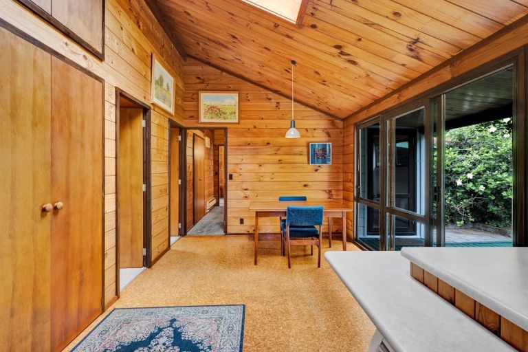 Photo of property in 65 Veale Road, Ridgewood, New Plymouth, 4371