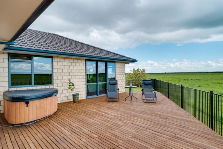 Photo of property in 20 Wakatere Place, Thames, 3500