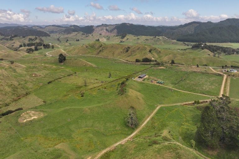 Photo of property in 546 Foster Road, Taneatua, 3191
