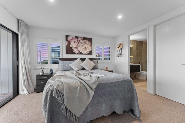 Photo of property in 22 Catalina Bay Drive, Hobsonville, Auckland, 0616