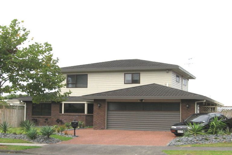 Photo of property in 42 Marina View Drive, West Harbour, Auckland, 0618